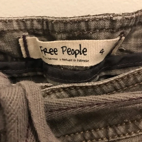 Free People Tie Waist Utility Shorts 4 gray beige - Picture 9 of 11